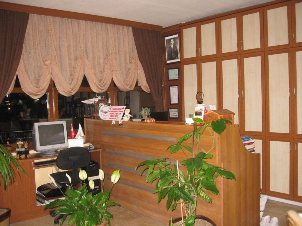 Mg Moms Hotel เกเมร์ ภายนอก รูปภาพ