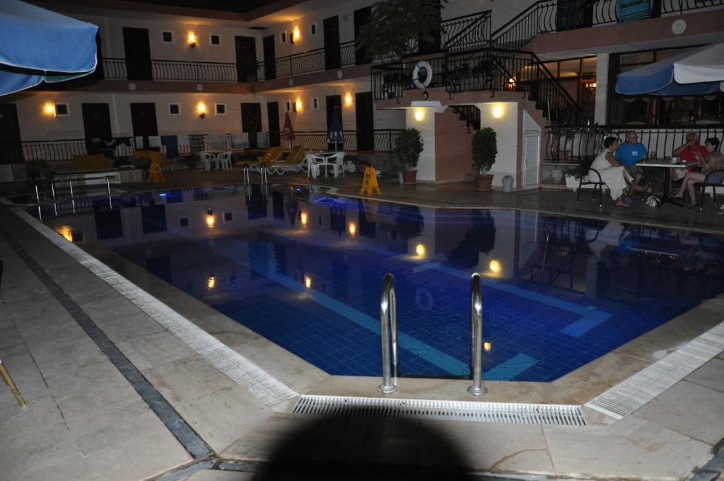 Mg Moms Hotel เกเมร์ ภายนอก รูปภาพ